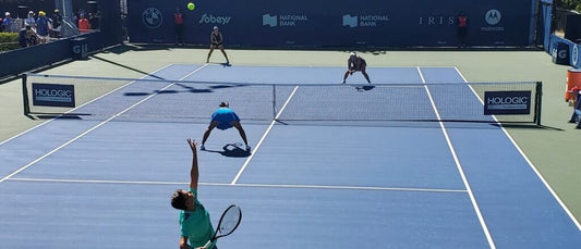 Taktiska skillnader mellan dubbel och singel i tennis